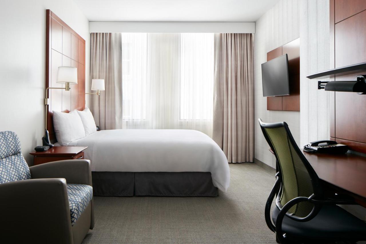 Deluxe Double Room with Two Double Beds,1145668690:JPEG